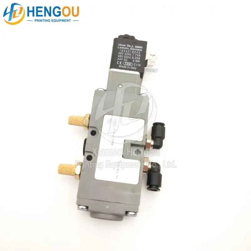 Электромагнитный клапан 98.184.1041 Heidelberg MO CD102 SM74 6 мм 61.184.1041 M2.184.1051
Электромагнитный клапан 98.184.1041 Heidelberg MO CD102 SM74 6 мм 61.184.1041 M2.184.1051
