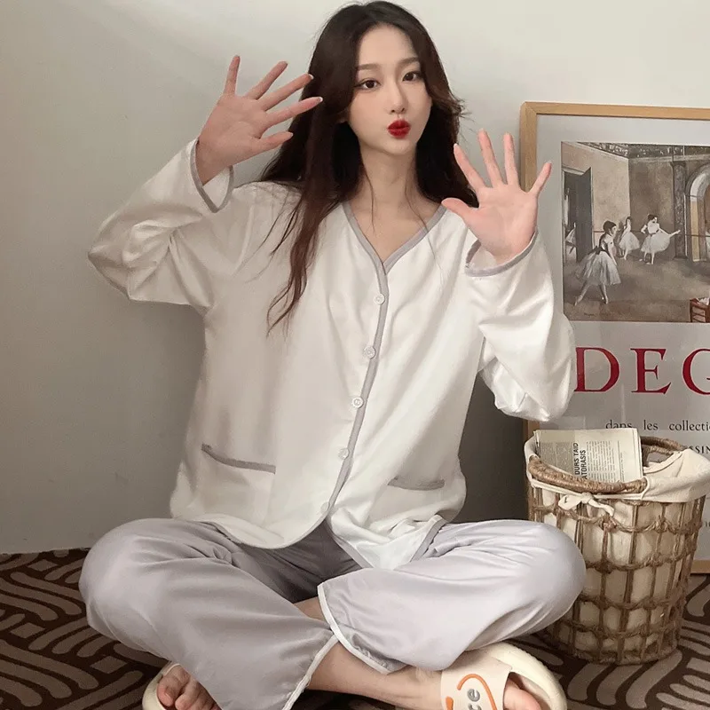 High Quality Women's Pajamas Set Sleepwear Casual V Neck Homewear Cotton Nightwear Pyjamas New Pijama
High Quality Women's Pajamas Set Sleepwear Casual V Neck Homewear Cotton Nightwear Pyjamas New Pijama