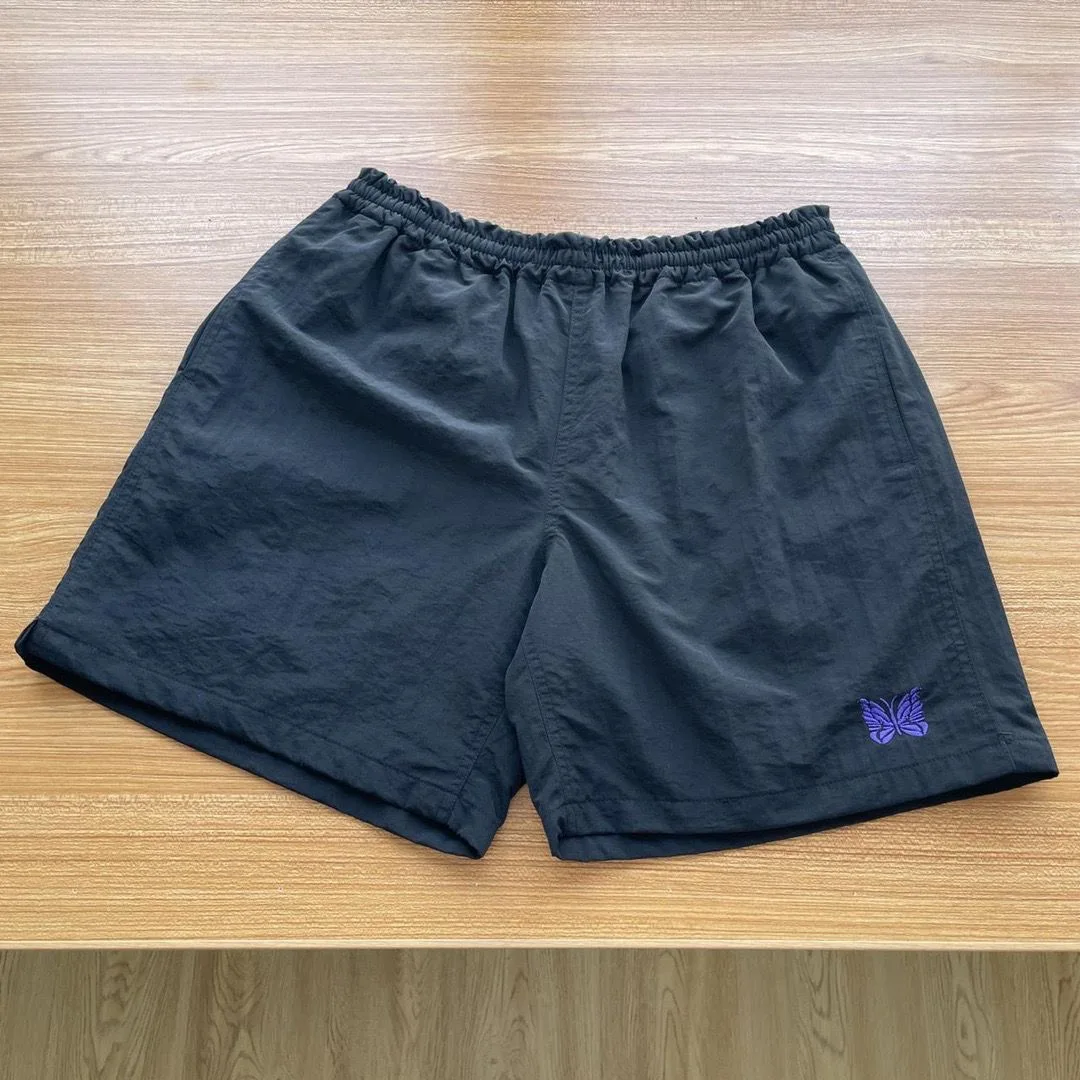 2023 New all-match butterfly embroidery male and female couples retro loose straight beach casual shorts
2023 New all-match butterfly embroidery male and female couples retro loose straight beach casual shorts