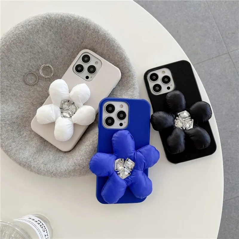 Fashion Luxury Lambskin 3d Down Diamond Flowers Female Hard Case For Iphone 11 12 13 Pro Max 7 8 Plus Xr X Xs Se 2 Cover Fundas
Fashion Luxury Lambskin 3d Down Diamond Flowers Female Hard Case For Iphone 11 12 13 Pro Max 7 8 Plus Xr X Xs Se 2 Cover Fundas