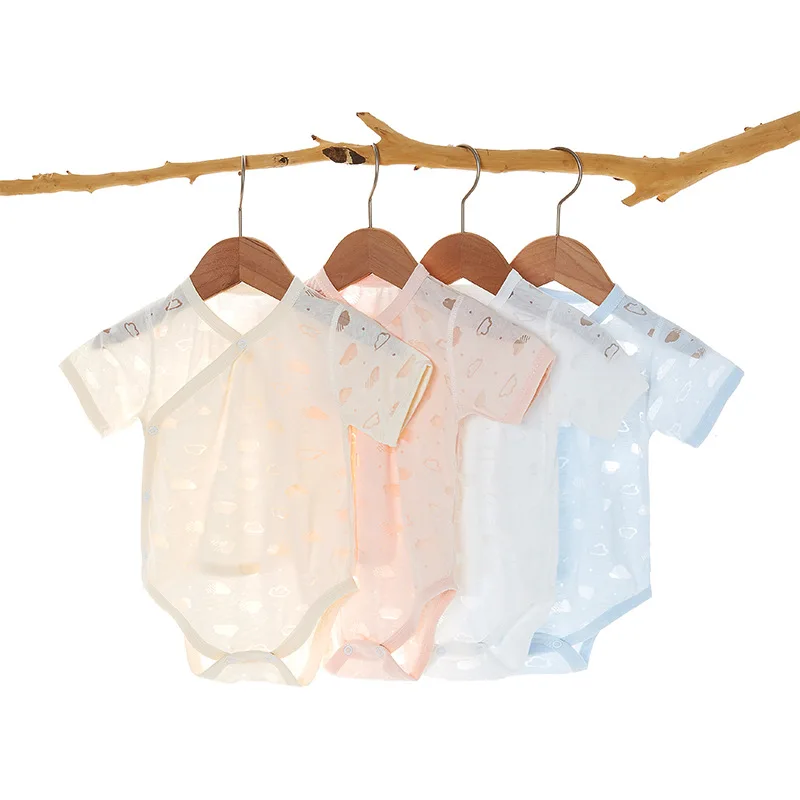 Baby wrapping clothes summer newborn short-sleeved jumpsuit men and women baby light romper triangle romper summer sleep
Baby wrapping clothes summer newborn short-sleeved jumpsuit men and women baby light romper triangle romper summer sleep