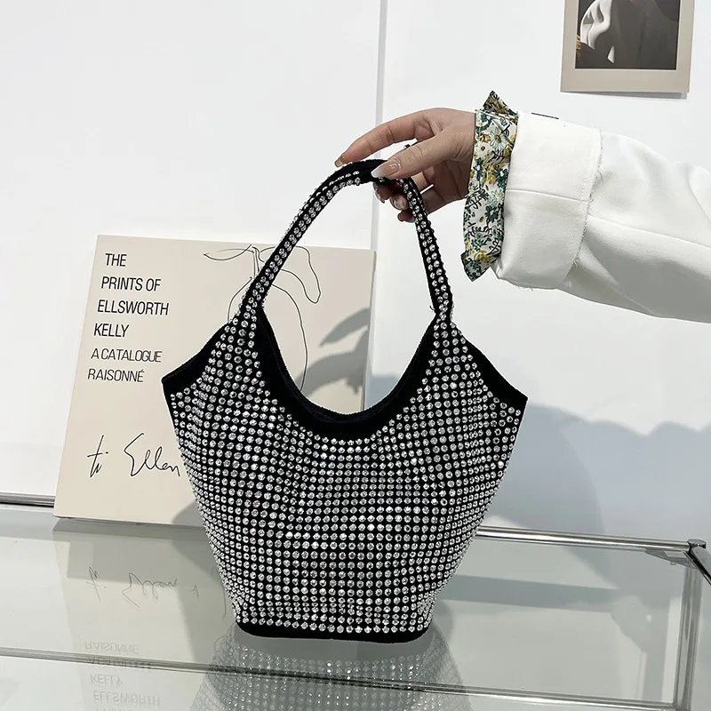 Crystal Rhinestone Bucket Crossbody Bags for Women Tote Large Capacity Purse Evening Handbags for Party Bling Case
Crystal Rhinestone Bucket Crossbody Bags for Women Tote Large Capacity Purse Evening Handbags for Party Bling Case