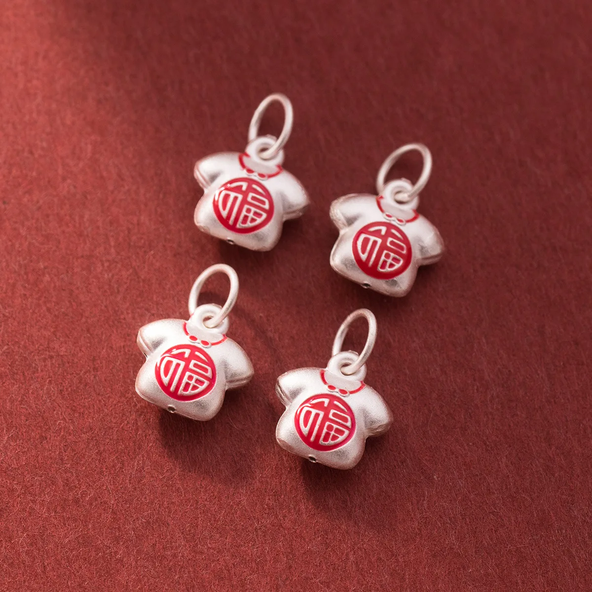 1pc/Lot S925 Sterling Silver Stereo Cloth Chinese Lucky Charms DIY Jewelry Silver Pendants For Women/Men/Babys Accessories
1pc/Lot S925 Sterling Silver Stereo Cloth Chinese Lucky Charms DIY Jewelry Silver Pendants For Women/Men/Babys Accessories