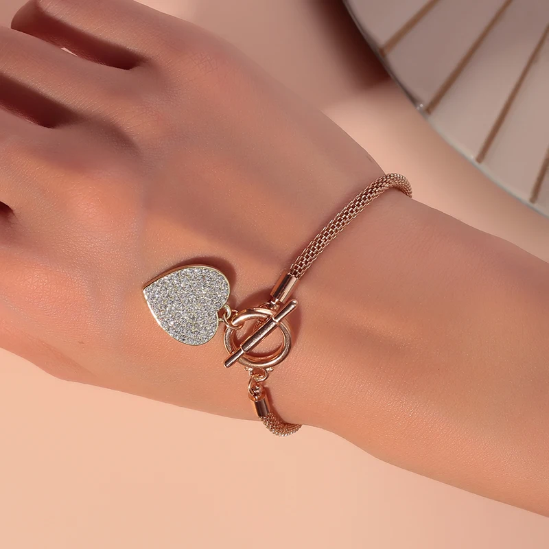 Trendy Luxury Cubic Zirconia Heart Bracelets Bangles for Women Men Punk Gold Crystal Wristband Anklet Couple Jewelry Gift
Trendy Luxury Cubic Zirconia Heart Bracelets Bangles for Women Men Punk Gold Crystal Wristband Anklet Couple Jewelry Gift