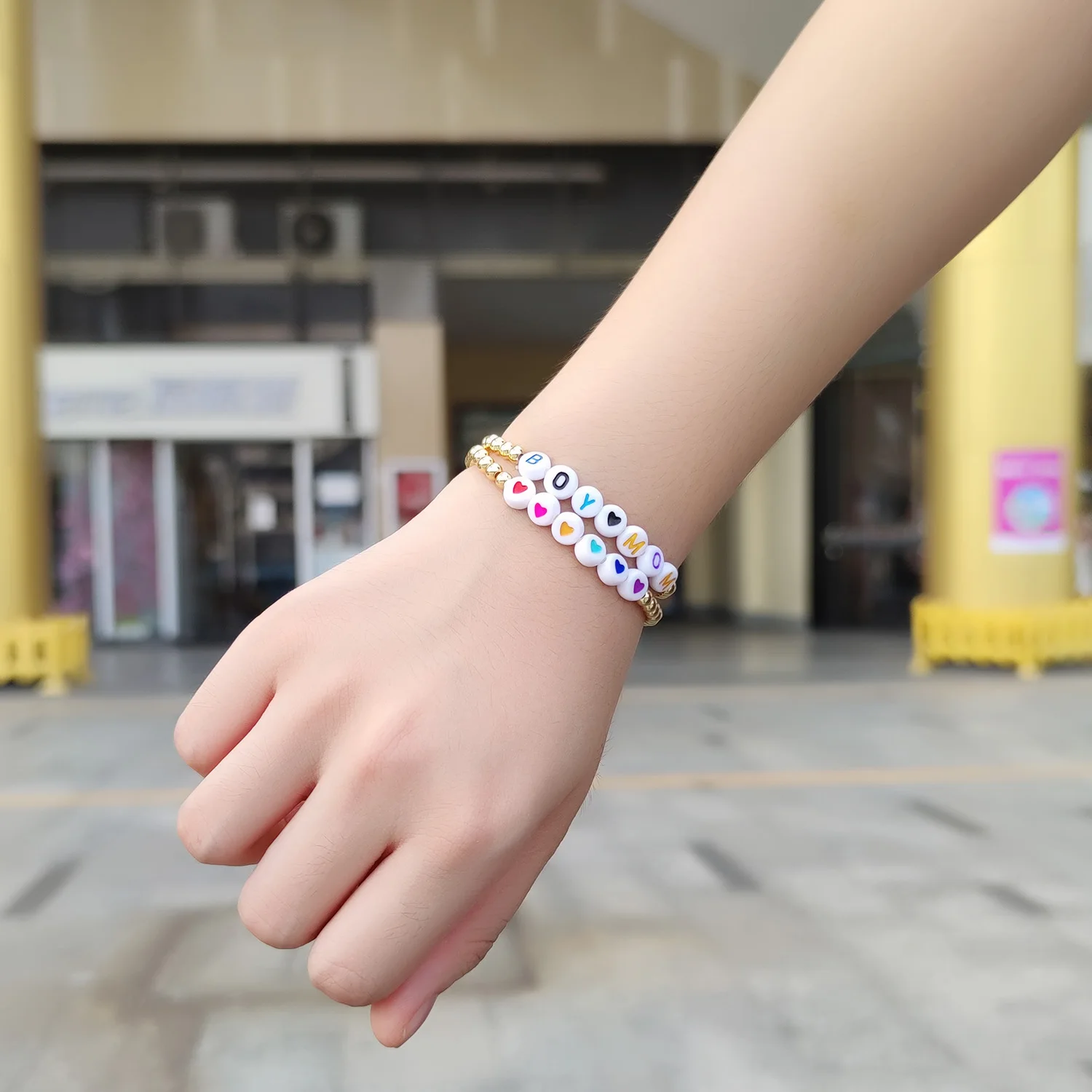 KELITCH New Women Bracelets Metal Beads Charm Strand Bangle Chain Alphabet Bead Handmade Jewelry Boho Friendship Gifts Wholesale
KELITCH New Women Bracelets Metal Beads Charm Strand Bangle Chain Alphabet Bead Handmade Jewelry Boho Friendship Gifts Wholesale