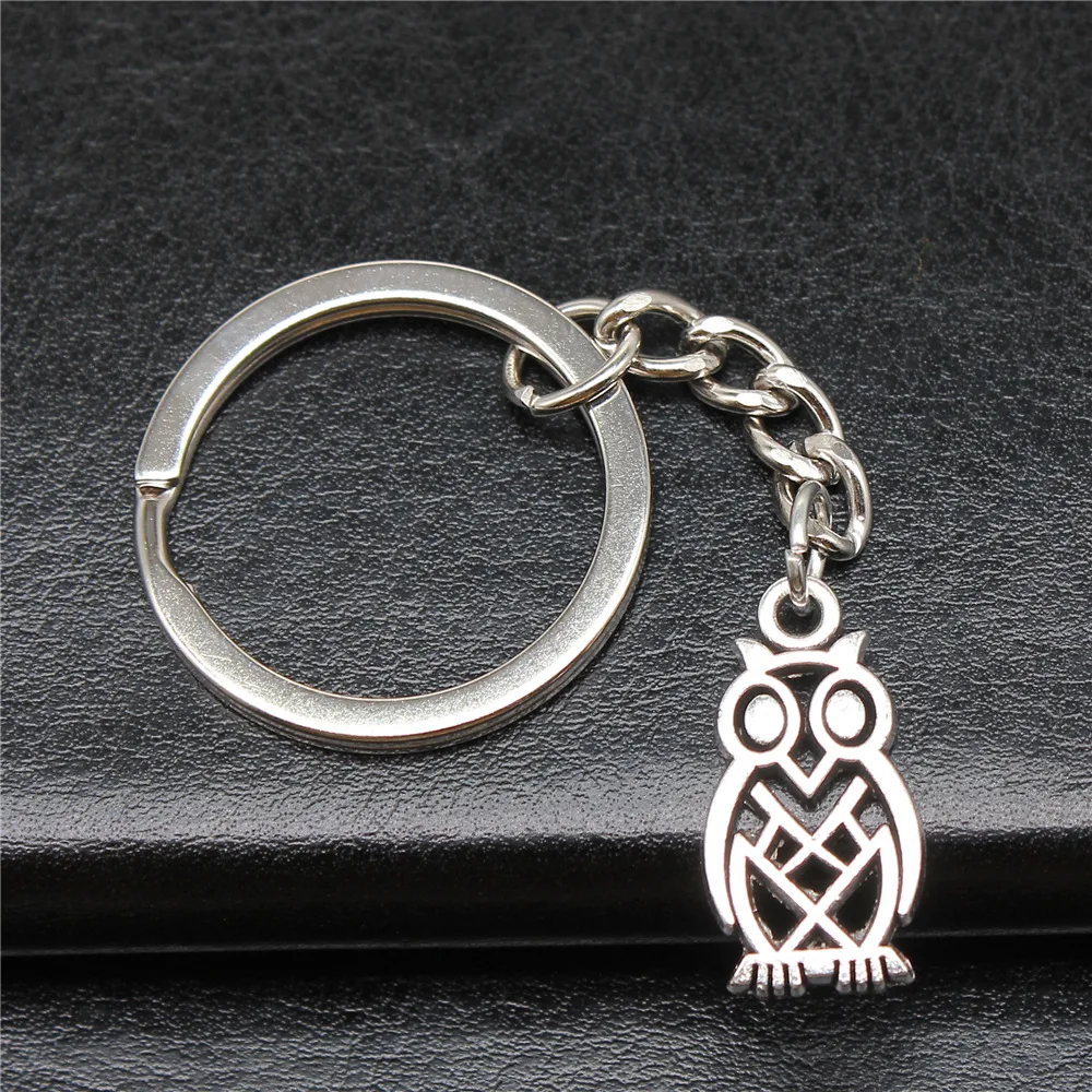 Keychain Holder Souvenirs Gift Vintage Handmade Antique Silver Color 23x12mm Owl Pendant Keyring
Keychain Holder Souvenirs Gift Vintage Handmade Antique Silver Color 23x12mm Owl Pendant Keyring