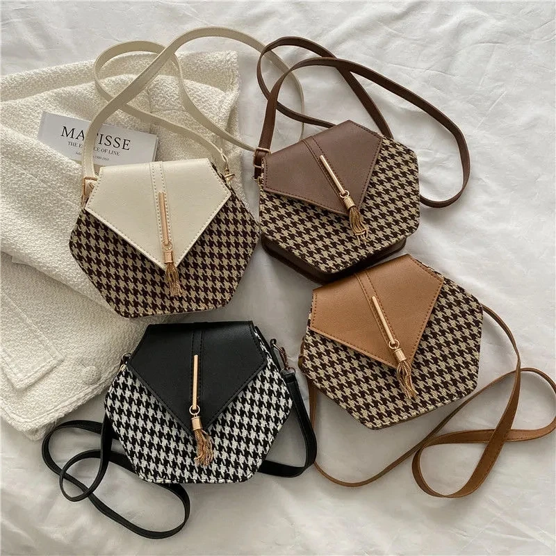 Summer Women Straw Handbags Beach Bohemia Bag Shoulder Bag Small Messenger Drawstring Straw Crossbody Bags Ladies Drop Shipping
Summer Women Straw Handbags Beach Bohemia Bag Shoulder Bag Small Messenger Drawstring Straw Crossbody Bags Ladies Drop Shipping