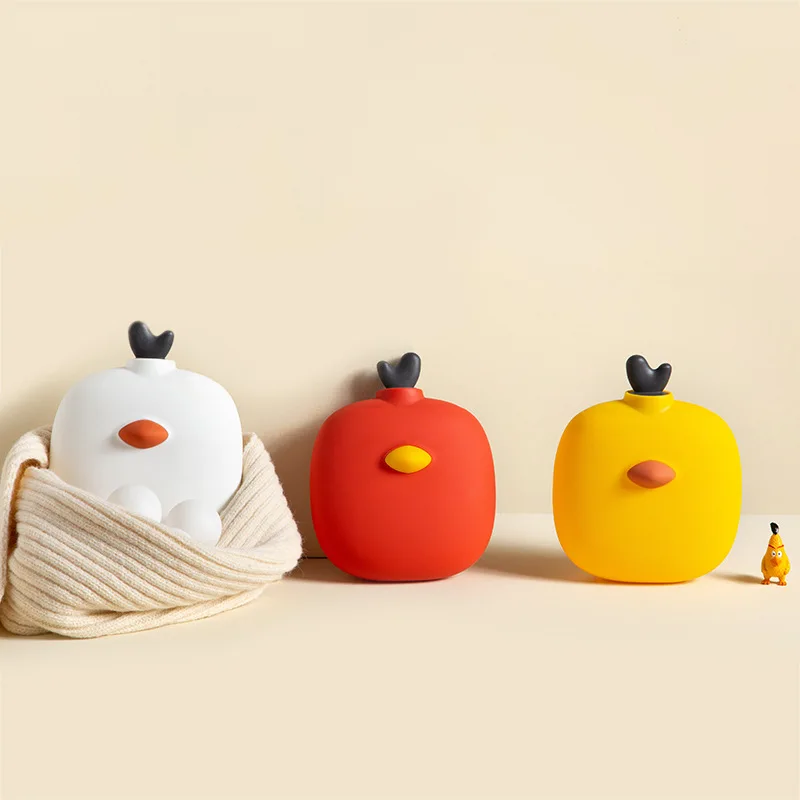 Mini Silicone Hot Water Bottle Water Filling Hot Water Bag Small Cartton Student Warm Cute Portable Warm Baby Warm Water Bag
Mini Silicone Hot Water Bottle Water Filling Hot Water Bag Small Cartton Student Warm Cute Portable Warm Baby Warm Water Bag