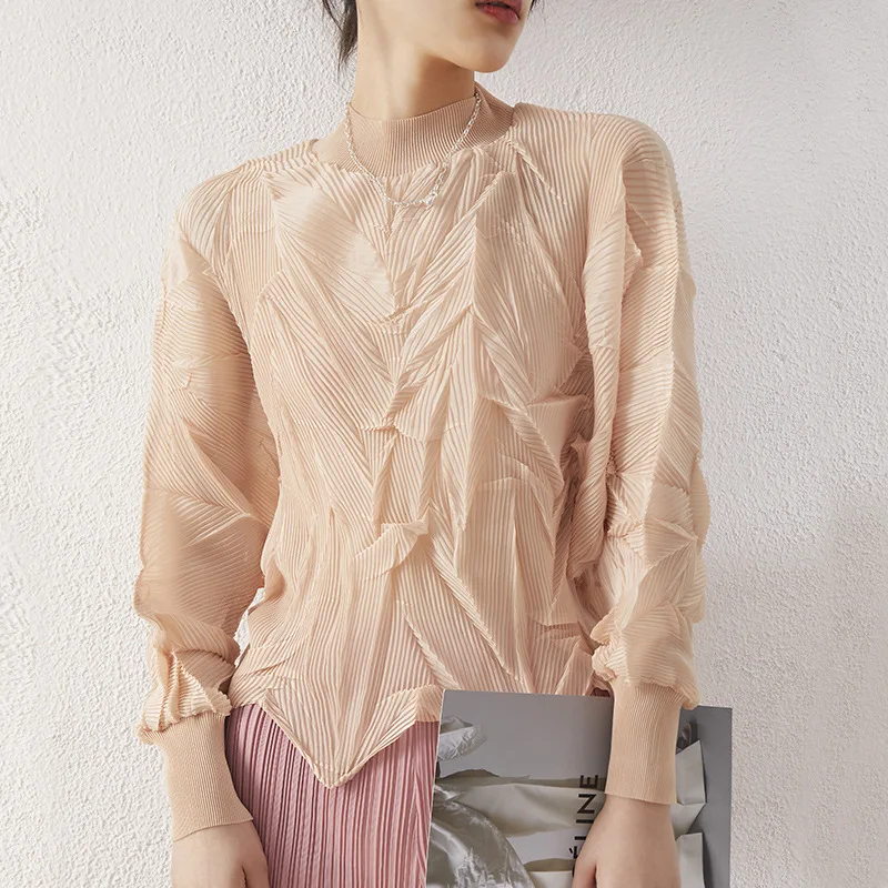 Design sense niche irregular pink sweet T-shirt Miyake pleated chiffon shirt garden collar chic shirt top women
Design sense niche irregular pink sweet T-shirt Miyake pleated chiffon shirt garden collar chic shirt top women