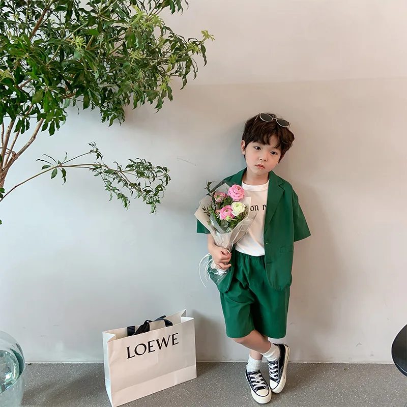 Summer fashion children casual suit outfits Boys short sleeve coat and shorts 2pcs clothes sets
Summer fashion children casual suit outfits Boys short sleeve coat and shorts 2pcs clothes sets