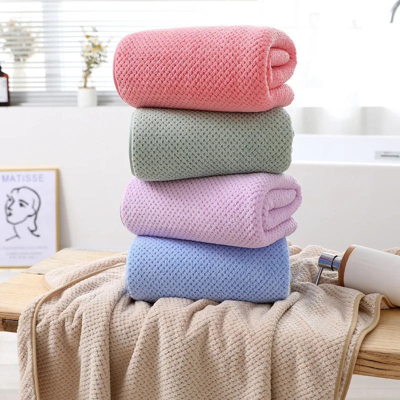 New high density coral bath towel pineapple lattice absorbent towel bath towel beach towel auspicious lattice men's and women's
New high density coral bath towel pineapple lattice absorbent towel bath towel beach towel auspicious lattice men's and women's