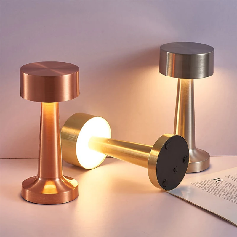 Modern Design Table Lamp Desktop Night Light Rechargeable Touch Sensor Wireless Atmosphere Lamp Living Room Bar Decorative Light
Modern Design Table Lamp Desktop Night Light Rechargeable Touch Sensor Wireless Atmosphere Lamp Living Room Bar Decorative Light