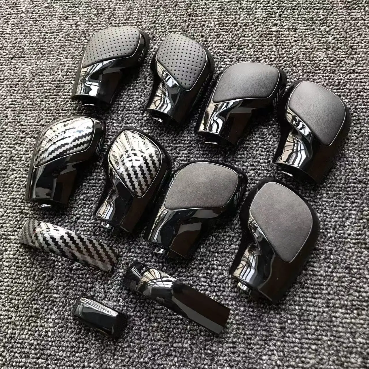 1PCS Chrome Matt With Leather Shift Knob Gear Side Cover DSG Emblem For VW Golf 6 7 R GTI Passat B7 B8 CC R20 Jetta MK6 GLI
1PCS Chrome Matt With Leather Shift Knob Gear Side Cover DSG Emblem For VW Golf 6 7 R GTI Passat B7 B8 CC R20 Jetta MK6 GLI