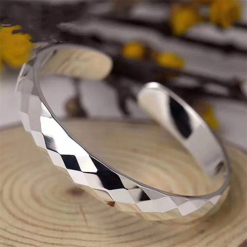 s999 bracelet silver opening diamond smooth foot silver bracelet send girlfriend send wife send mother holiday gift 
s999 bracelet silver opening diamond smooth foot silver bracelet send girlfriend send wife send mother holiday gift