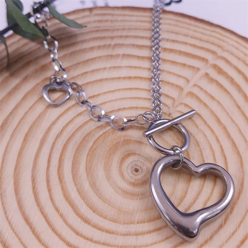 Hip Hop Love Heart Metal Clavicle Chain Necklace Women Punk Stainless Steel Choker OT Buckle Neckalces Couple Jewelry Gift NO01S
Hip Hop Love Heart Metal Clavicle Chain Necklace Women Punk Stainless Steel Choker OT Buckle Neckalces Couple Jewelry Gift NO01S