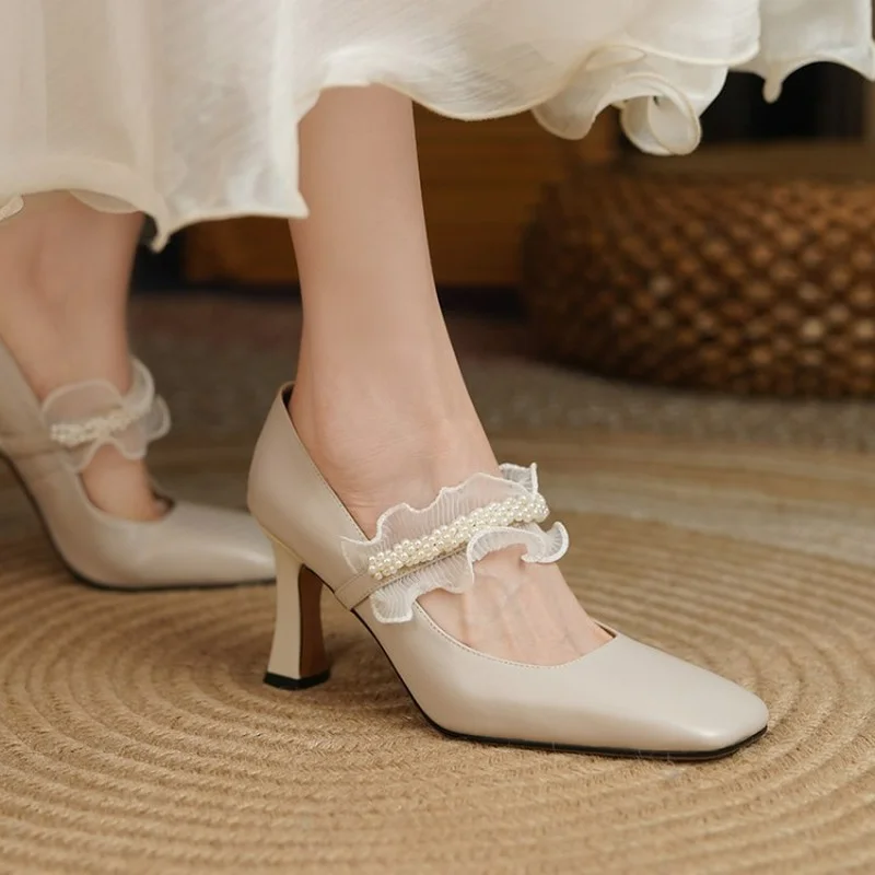 LeShion Of Chanmeb Natural Real Leather Women Mary Jane Pumps Elegant Ruffle String Pearls Mary Jane Shoes Office Party Footwear
LeShion Of Chanmeb Natural Real Leather Women Mary Jane Pumps Elegant Ruffle String Pearls Mary Jane Shoes Office Party Footwear