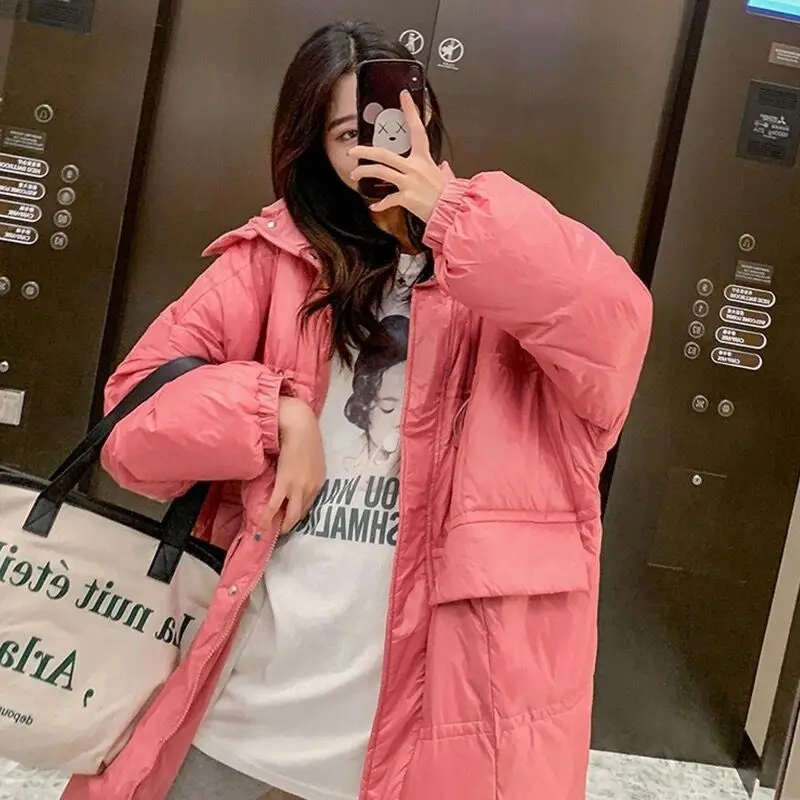 2022 Winter Women Mid-length Coats Hooded Design To Keep Warm and Windproof Zipper Loose Ladies White Duck Down Jackets A82
2022 Winter Women Mid-length Coats Hooded Design To Keep Warm and Windproof Zipper Loose Ladies White Duck Down Jackets A82
