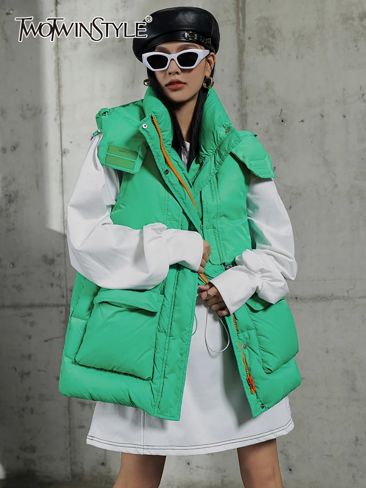TWOTWINSTYLE Casual Puffer Jacket Vest For Women Hooded Collar Sleeveless Zipper Colorblock Vests Down Jacket Female Winter 2022
TWOTWINSTYLE Casual Puffer Jacket Vest For Women Hooded Collar Sleeveless Zipper Colorblock Vests Down Jacket Female Winter 2022