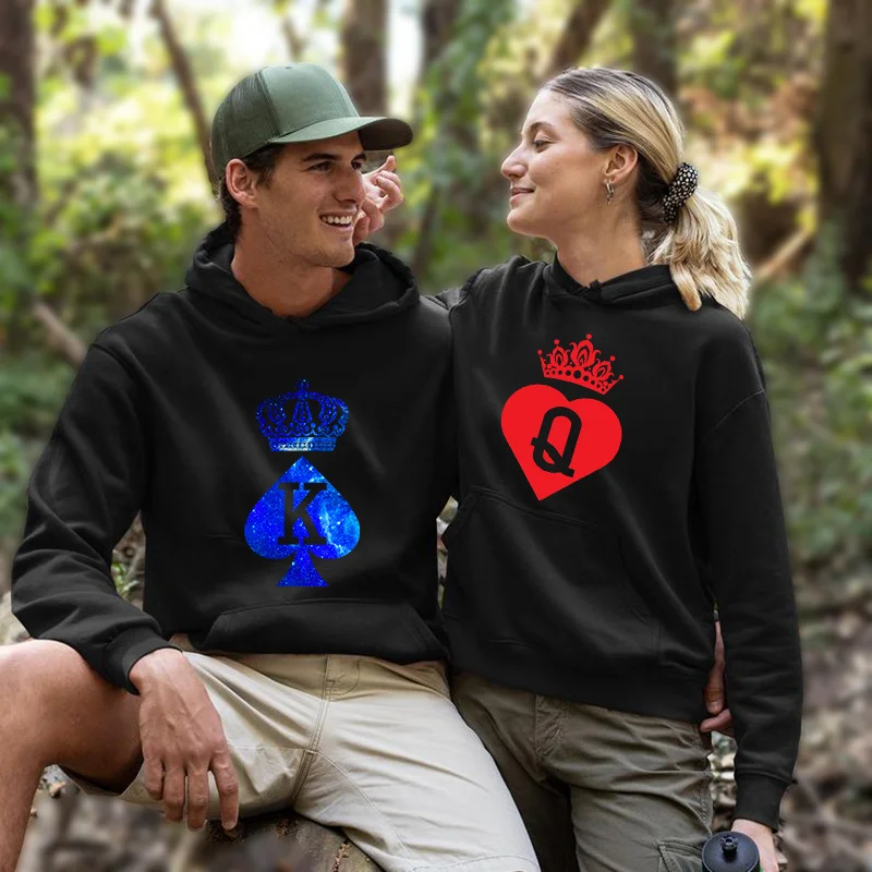 King Queen Print Hooded Sweatshirts for Men and Women Spring Autumn Trend Couple Matching Hoodies Long Sleeve Oversized Hoodies
King Queen Print Hooded Sweatshirts for Men and Women Spring Autumn Trend Couple Matching Hoodies Long Sleeve Oversized Hoodies