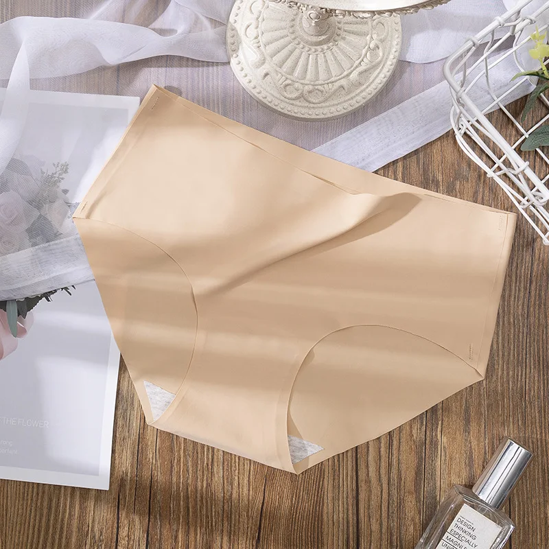 Новинка, Летние бесшовные трусики размера плюс 3XL, Женские однотонные шелковые трусики, женское нижнее белье, трусы, женские трусы
Новинка, Летние бесшовные трусики размера плюс 3XL, Женские однотонные шелковые трусики, женское нижнее белье, трусы, женские трусы