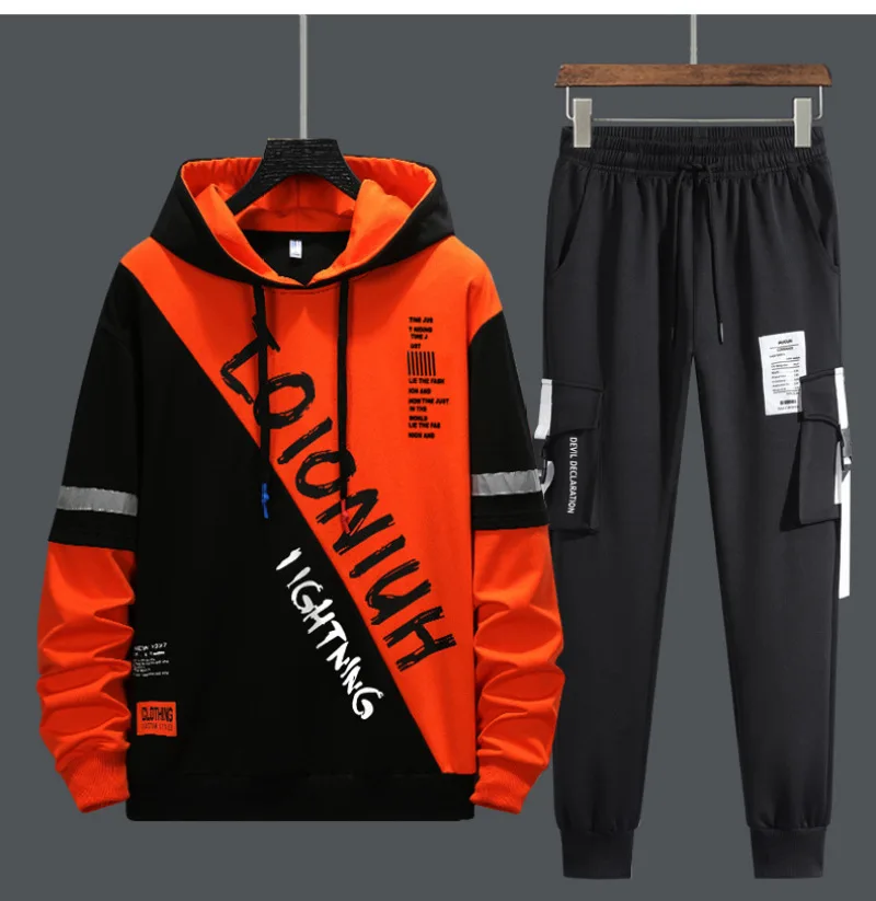 New Mens Patchwork Printing Sweatshirts Sweatpants Sets Reflective Man Tracksuits 2 Piecs Sweat Suits Student Sports Clothing
New Mens Patchwork Printing Sweatshirts Sweatpants Sets Reflective Man Tracksuits 2 Piecs Sweat Suits Student Sports Clothing