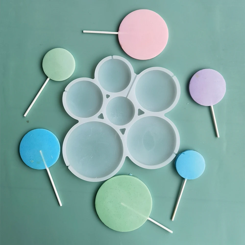 Silicone Lollipop Mold and Sticks Round Heart Flower Star Shape Hard Candy Epoxy Resin Cake Decorating Tool Baking Accessories
Silicone Lollipop Mold and Sticks Round Heart Flower Star Shape Hard Candy Epoxy Resin Cake Decorating Tool Baking Accessories