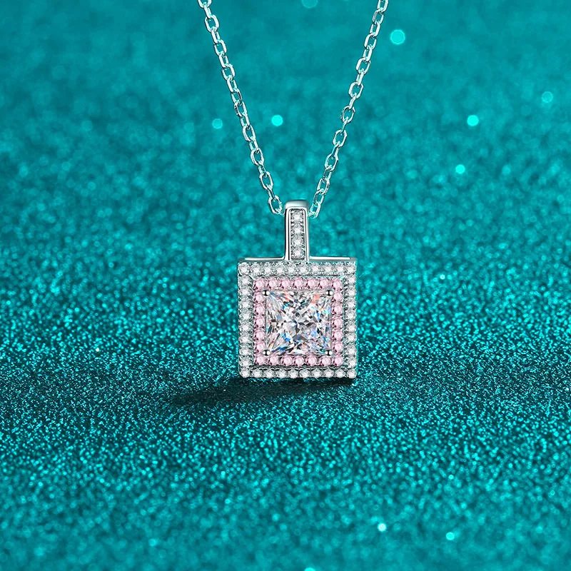 1ct Princess Cut Moissanite Necklace Women 925 Sterling Silver D VVS Moissanite Diamond Clavicle Necklace Platinum Plated
1ct Princess Cut Moissanite Necklace Women 925 Sterling Silver D VVS Moissanite Diamond Clavicle Necklace Platinum Plated