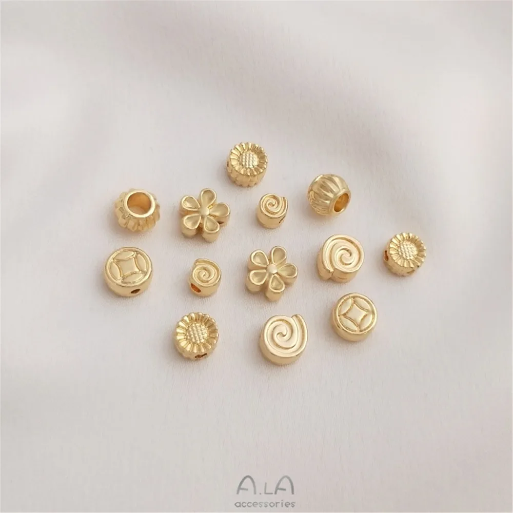 14K gold colored lollipop small daisy lantern copper beads separated beads manual beading DIY jewelry loose beads accessories
14K gold colored lollipop small daisy lantern copper beads separated beads manual beading DIY jewelry loose beads accessories