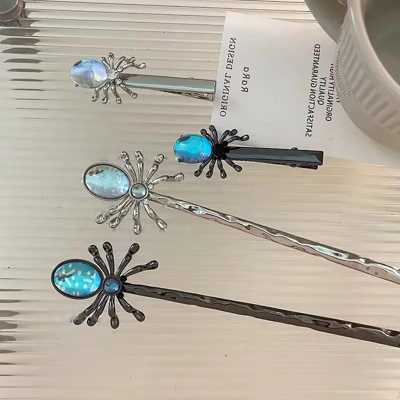 Персонализированная паук-палочка для волос, новинка, в китайском стиле, металлический лунный свет, женский головной убор в стиле панк, палочки для еды, бижутерия
Персонализированная паук-палочка для волос, новинка, в китайском стиле, металлический лунный свет, женский головной убор в стиле панк, палочки для еды, бижутерия