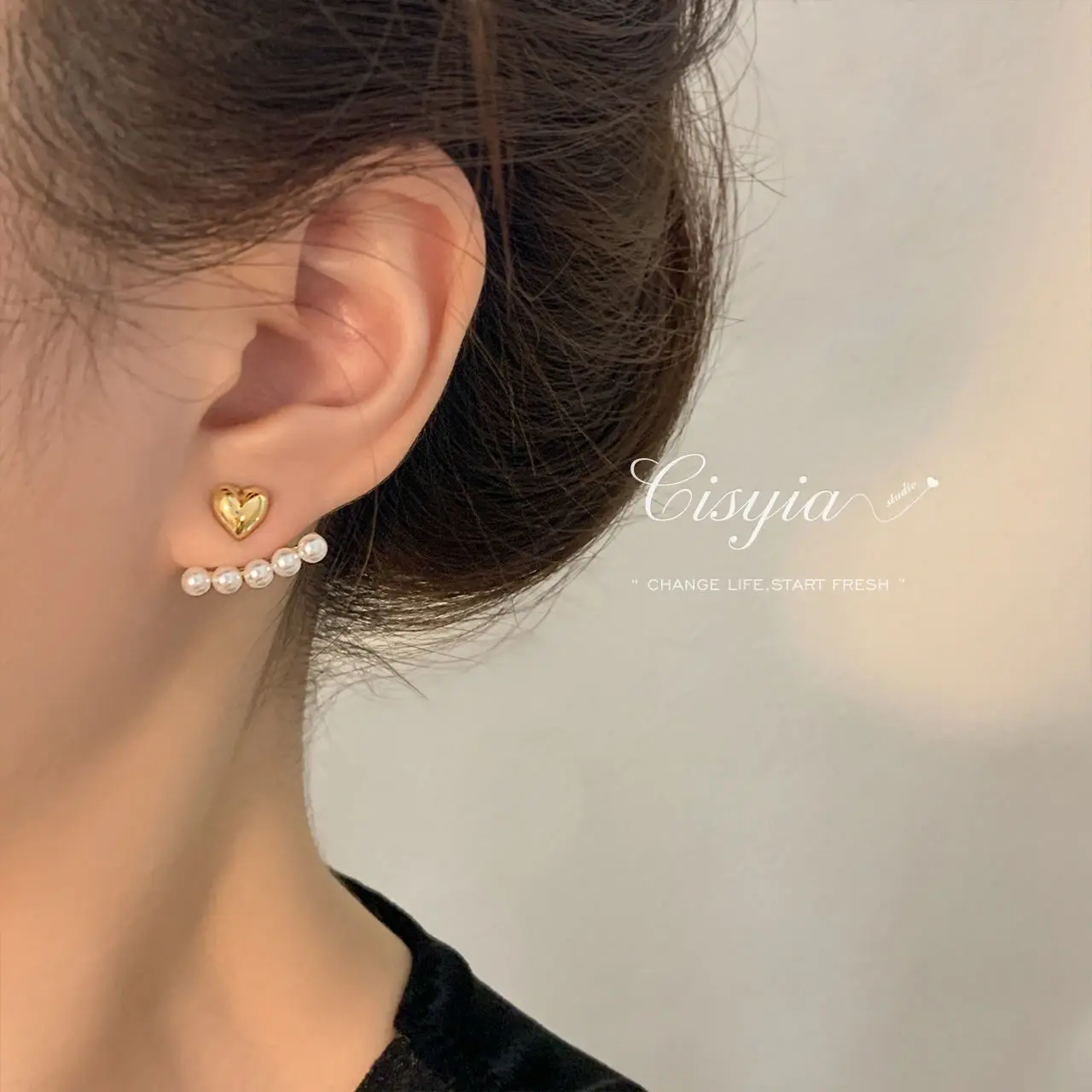 925 Silver Korean Simple Earrings Clip Heart Peal Women Girls Fashion Party Daily Life Minimalist Jewelry Piercing Ear
925 Silver Korean Simple Earrings Clip Heart Peal Women Girls Fashion Party Daily Life Minimalist Jewelry Piercing Ear