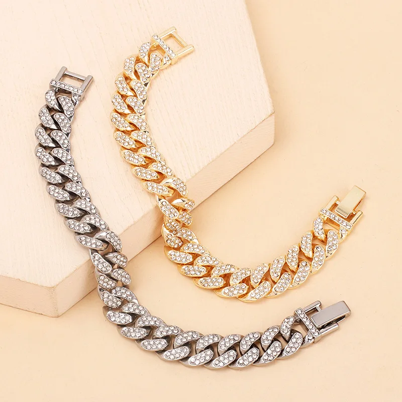 Fashion High Quality Ladies Rhinestone Bracelet Hip Hop Rock Cuban Chain 2022 New Fashion Men's Bracelet Stainless Steel Jewelry
Fashion High Quality Ladies Rhinestone Bracelet Hip Hop Rock Cuban Chain 2022 New Fashion Men's Bracelet Stainless Steel Jewelry