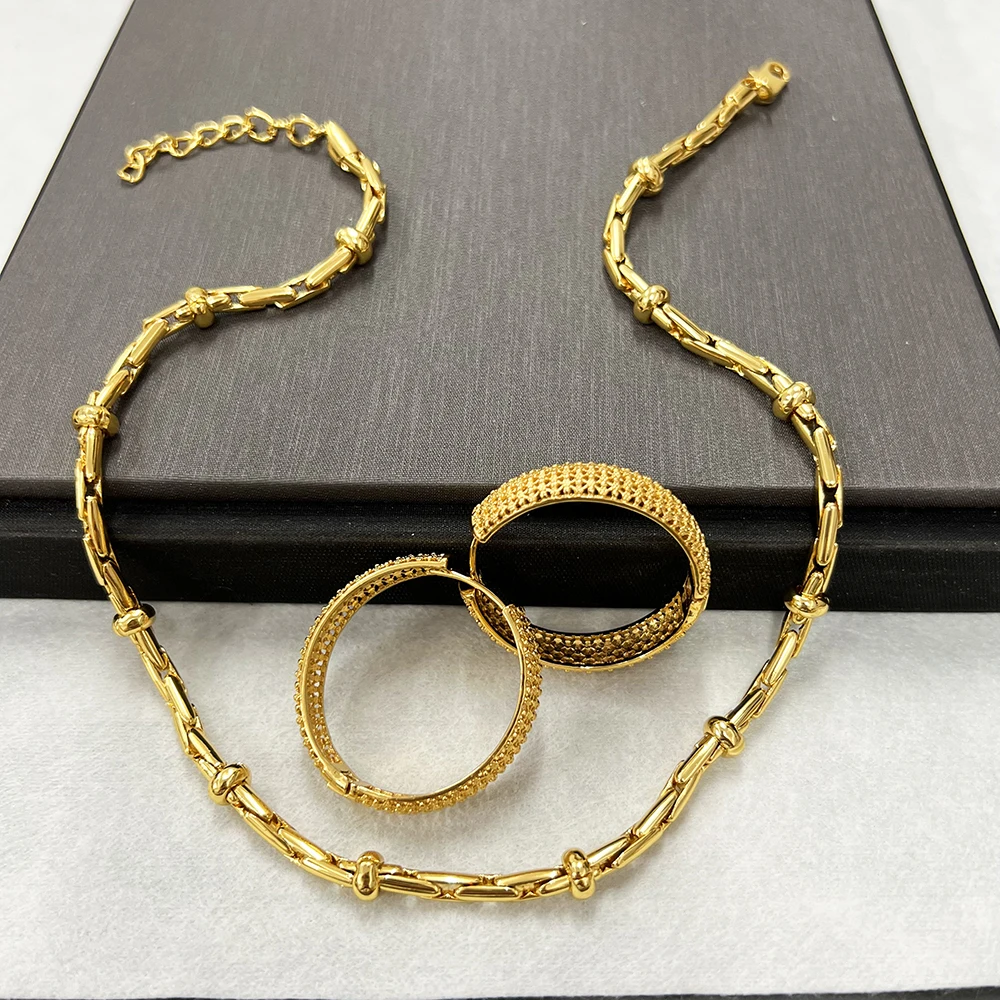 Hoop Earrings and Necklace Set Dangle Earrings for Women Metal Hollow Gold Plated Earring Necklace Jewelry Set
Hoop Earrings and Necklace Set Dangle Earrings for Women Metal Hollow Gold Plated Earring Necklace Jewelry Set