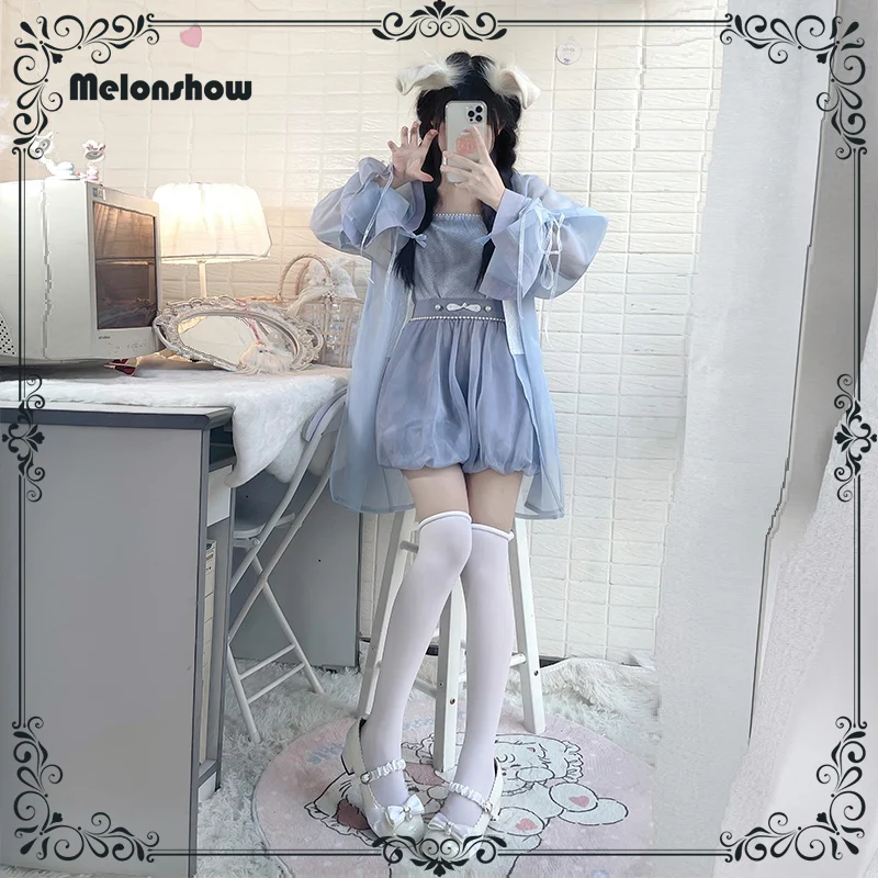 Melonshow Kawaii Lolita Three-piece Set Sleeveless Inner and Long Sleeve Outer Tops Slim High Waisted Short Pants Summer Suits
Melonshow Kawaii Lolita Three-piece Set Sleeveless Inner and Long Sleeve Outer Tops Slim High Waisted Short Pants Summer Suits