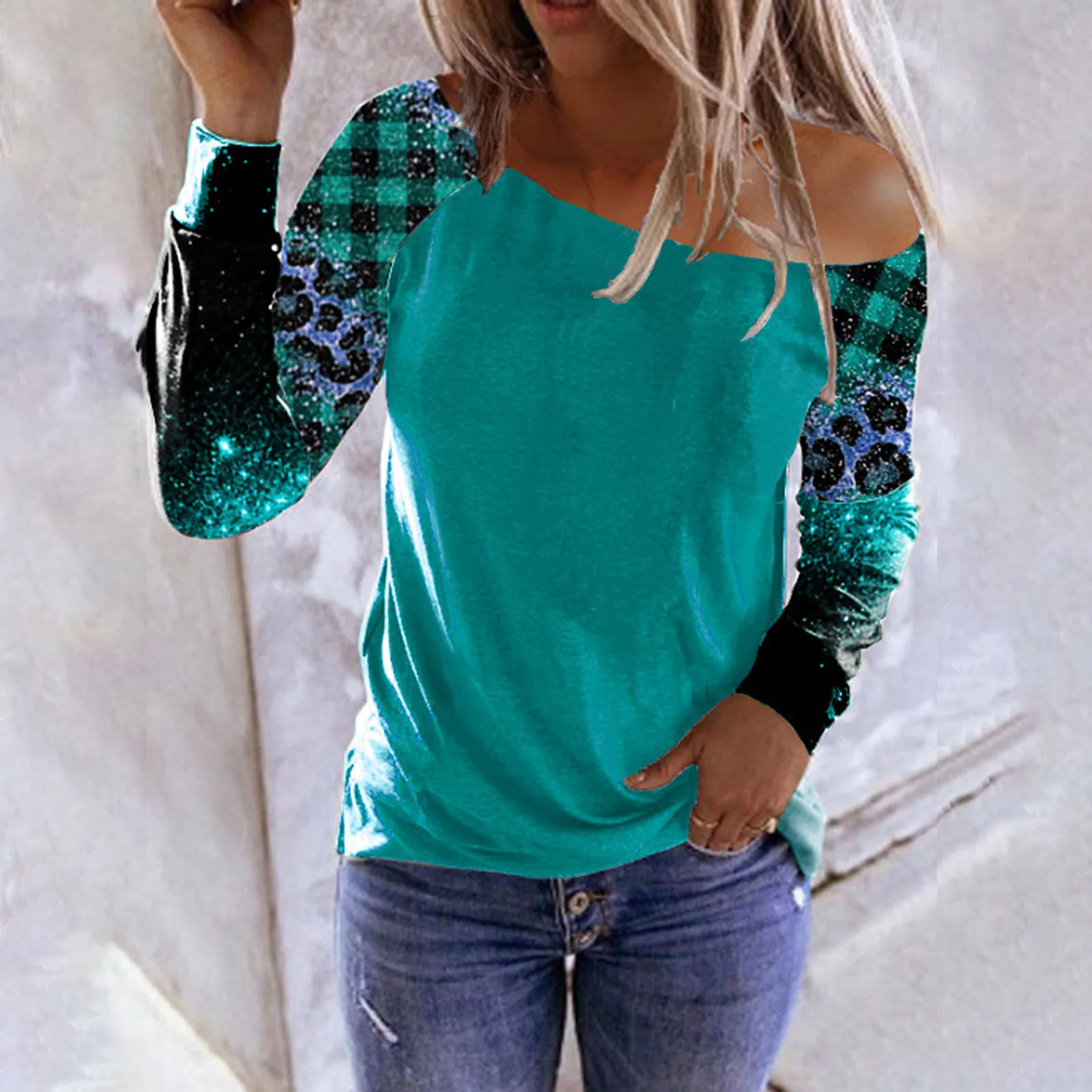 Sexy Off Shoulder Women T Shirts Fashion Skew Collar Long Sleeve Patchwork T Shirts Summer Casual Leopard Print Pullover Y2k Tee
Sexy Off Shoulder Women T Shirts Fashion Skew Collar Long Sleeve Patchwork T Shirts Summer Casual Leopard Print Pullover Y2k Tee