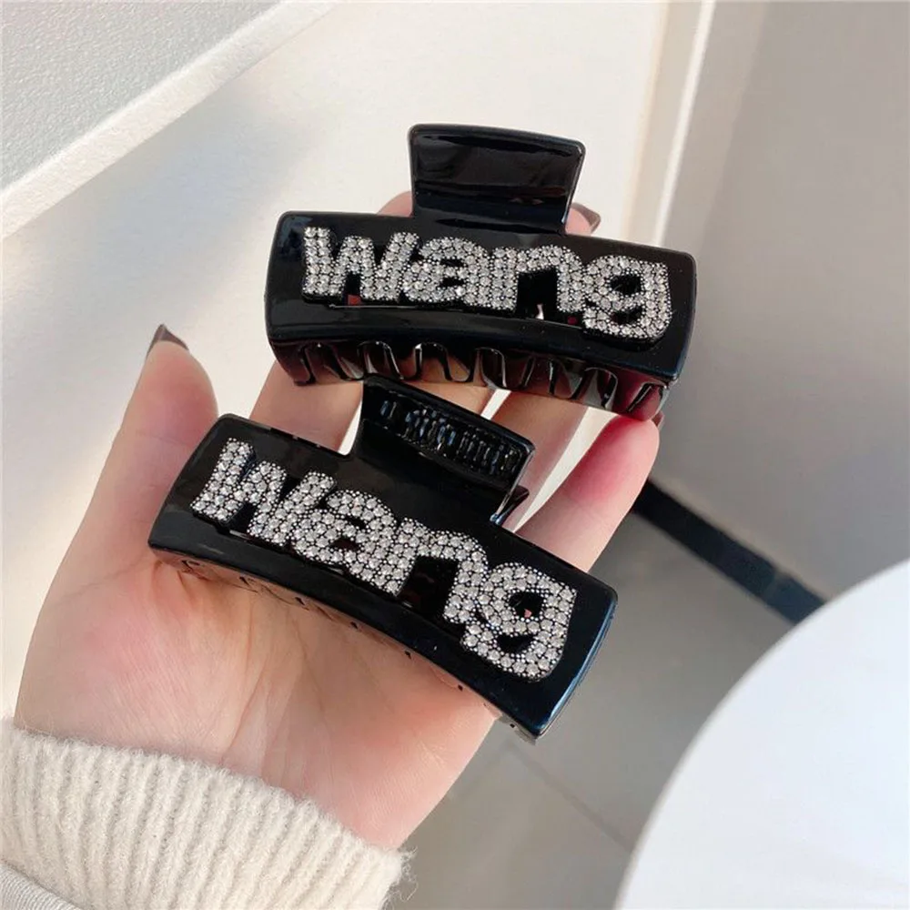 Hairpins Vintage Romantic Full Diamond Letter Wang Hairpin Fashionable Exquisite Cute Temperament Headdress For Women Girls
Hairpins Vintage Romantic Full Diamond Letter Wang Hairpin Fashionable Exquisite Cute Temperament Headdress For Women Girls