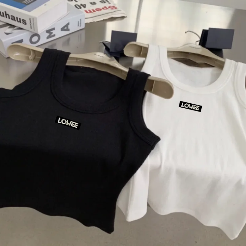 Luxury Brand Designer Cotton Elastic Summer Vest For Women Tank Top T-shirts Crop Tops y2k Corset 2000s Vintage Halter Clothes
Luxury Brand Designer Cotton Elastic Summer Vest For Women Tank Top T-shirts Crop Tops y2k Corset 2000s Vintage Halter Clothes
