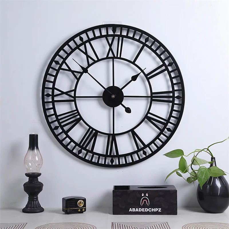 

Spain Roman Numeral Wall Clock Black Vintage Home Clock Modern Design Living Room Wall Decor Mute Quartz Watch Hotel Iron Clock