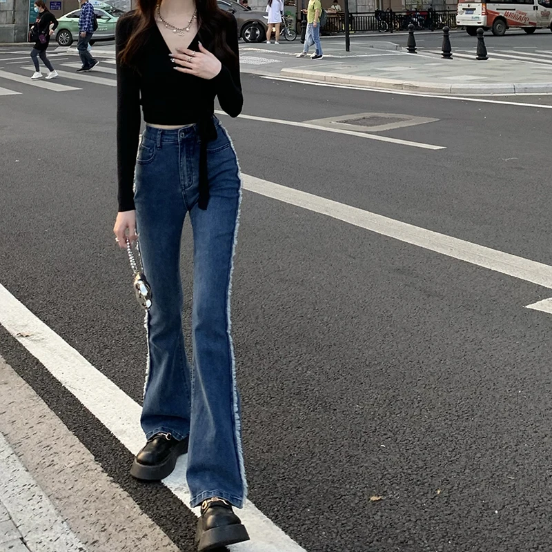 N0319 Jeans women's new high-waisted slim stretch all-match raw edge straight micro flared jeans
N0319 Jeans women's new high-waisted slim stretch all-match raw edge straight micro flared jeans