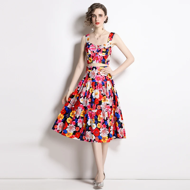 Holiday Floral Print Skirt Suit Lady Summer Spaghetti Strap Short Vest+High Waist Long Skirt Vintage Runway 2 Pieces Set
Holiday Floral Print Skirt Suit Lady Summer Spaghetti Strap Short Vest+High Waist Long Skirt Vintage Runway 2 Pieces Set