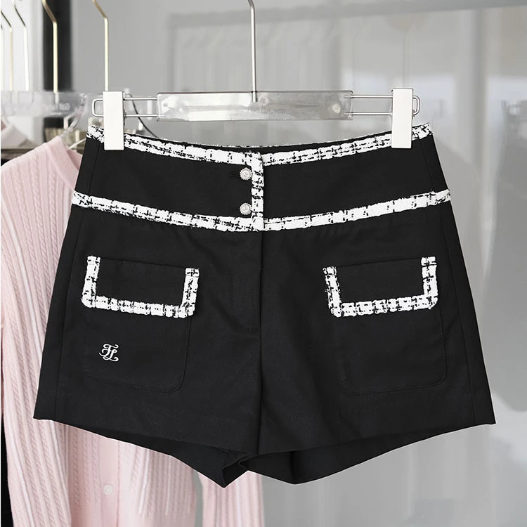 Spring/summer 2022 New golf women's leisure shorts outdoor sports light luxury wind waist slim versatile shorts
Spring/summer 2022 New golf women's leisure shorts outdoor sports light luxury wind waist slim versatile shorts