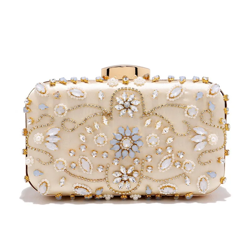New Embroidered Banquet Bags Ladies Hand Bags Shinny Diamonds Evening Bag Wedding Party Mother of Bride Clutches
New Embroidered Banquet Bags Ladies Hand Bags Shinny Diamonds Evening Bag Wedding Party Mother of Bride Clutches