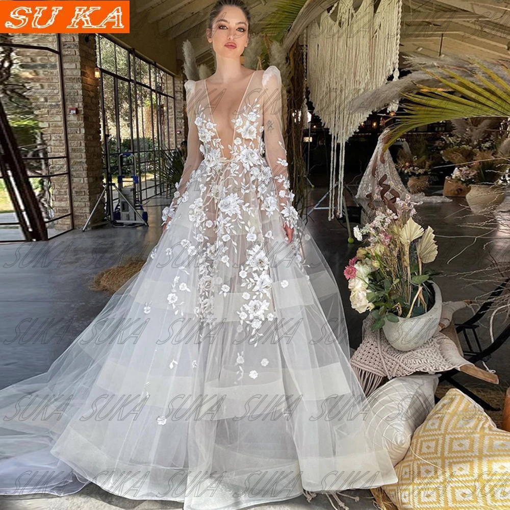 Lace Applique Illusions Tulle Wedding Dress Sexy V Neck Full Sleeves A Line 3D Flowers Train Boho Bride Gown Vestidos De Novia
Lace Applique Illusions Tulle Wedding Dress Sexy V Neck Full Sleeves A Line 3D Flowers Train Boho Bride Gown Vestidos De Novia