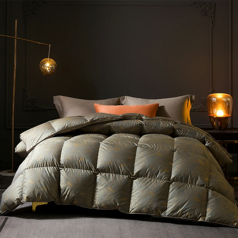 Real duvets 95% 5A grade white goose down with goose belly and large flowers with a bulkiness of 800+ and a cleanliness of 1000+
Real duvets 95% 5A grade white goose down with goose belly and large flowers with a bulkiness of 800+ and a cleanliness of 1000+