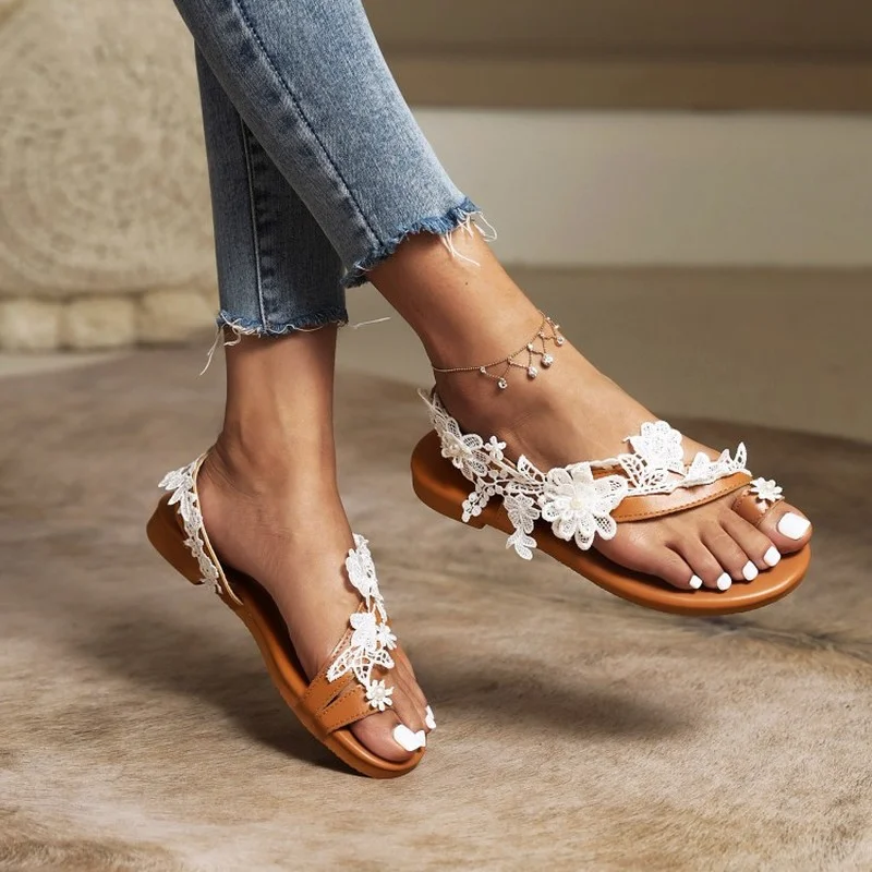 Новинка 2022, белые кружевные сандалии, женские шлепанцы, сандалии на плоской подошве, женские босоножки, большие размеры, летняя мода для жен...
Новинка 2022, белые кружевные сандалии, женские шлепанцы, сандалии на плоской подошве, женские босоножки, большие размеры, летняя мода для жен...