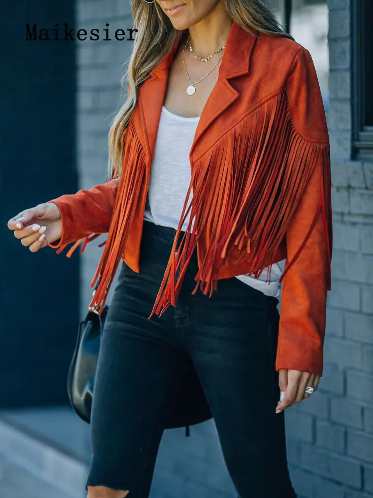 Куртка женская демисезонная с длинным рукавом, пиджак-бомбер с бахромой, приталенная с лацканами и разрезом 
Куртка женская демисезонная с длинным рукавом, пиджак-бомбер с бахромой, приталенная с лацканами и разрезом