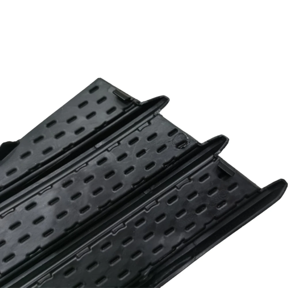 Fog Light Cover Bumper Cover Grille Black Direct Replacement Fog Light Cover Front Bumper Insert Trim ABS Plastic
Fog Light Cover Bumper Cover Grille Black Direct Replacement Fog Light Cover Front Bumper Insert Trim ABS Plastic