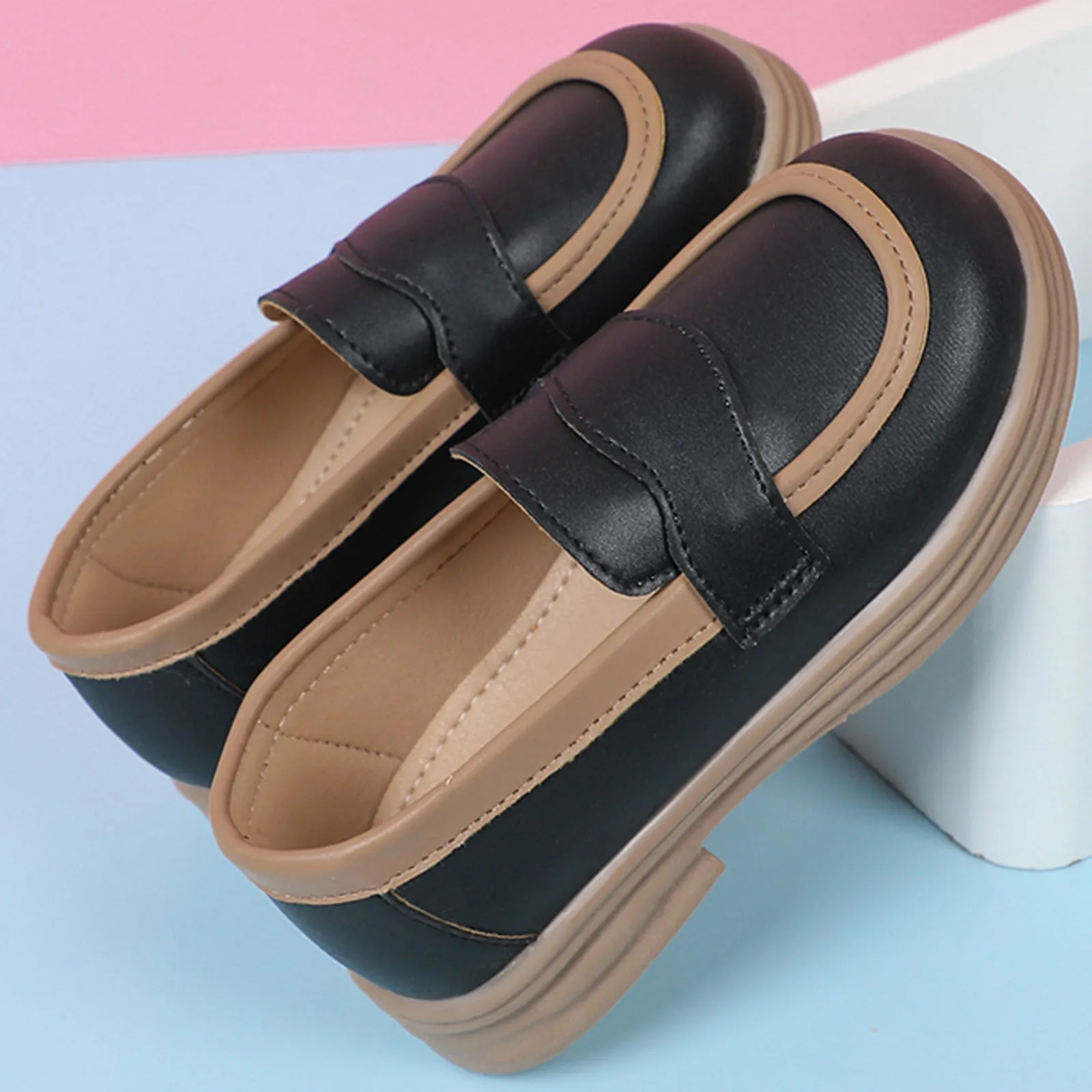 Детская обувь для девочек, простая стильная качественная кожаная обувь, мягкая подошва, повседневная обувь принцессы, сандалии, детская обувь принцессы
Детская обувь для девочек, простая стильная качественная кожаная обувь, мягкая подошва, повседневная обувь принцессы, сандалии, детская обувь принцессы