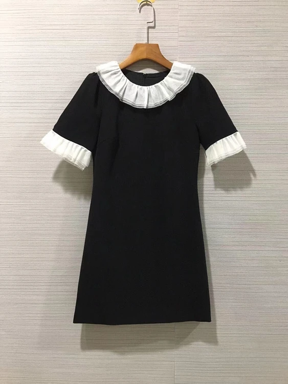 2022 new women fashion leader button colorblock stitching lace lapel short-sleeved skirt dress 423
2022 new women fashion leader button colorblock stitching lace lapel short-sleeved skirt dress 423