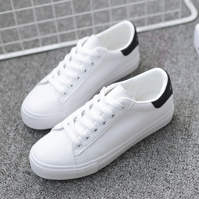 Spring and Summer Women's Shoes Women's Skate Shoes Small White Shoes Student Shoes Leather Round Toe Casual Women's Shoes
Spring and Summer Women's Shoes Women's Skate Shoes Small White Shoes Student Shoes Leather Round Toe Casual Women's Shoes