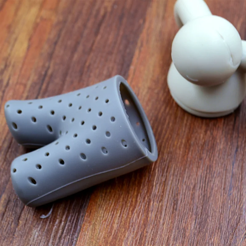 Interesting Silicone Tea Strainer Cute Cartoon Lazy Portable CreativeVillain Filter Brewing Making Teapot Kitchen Accessories
Interesting Silicone Tea Strainer Cute Cartoon Lazy Portable CreativeVillain Filter Brewing Making Teapot Kitchen Accessories